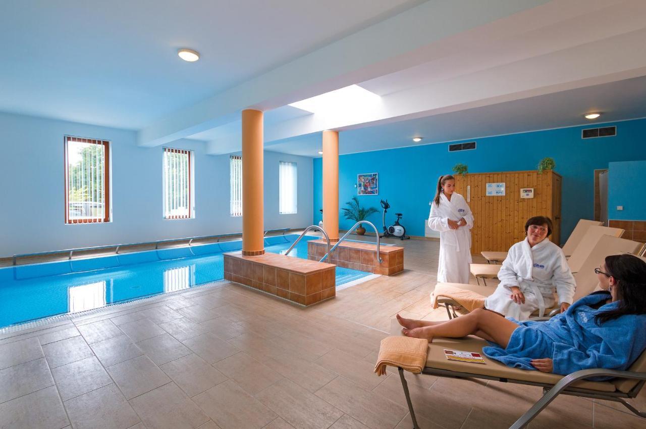 Spa Hotel Centrum Frantiskovy Lazne Bagian luar foto
