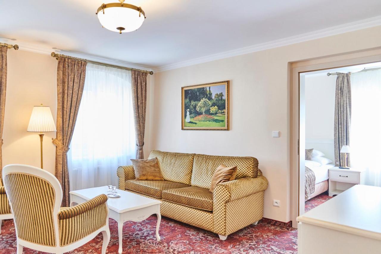 Spa Hotel Centrum Frantiskovy Lazne Bagian luar foto