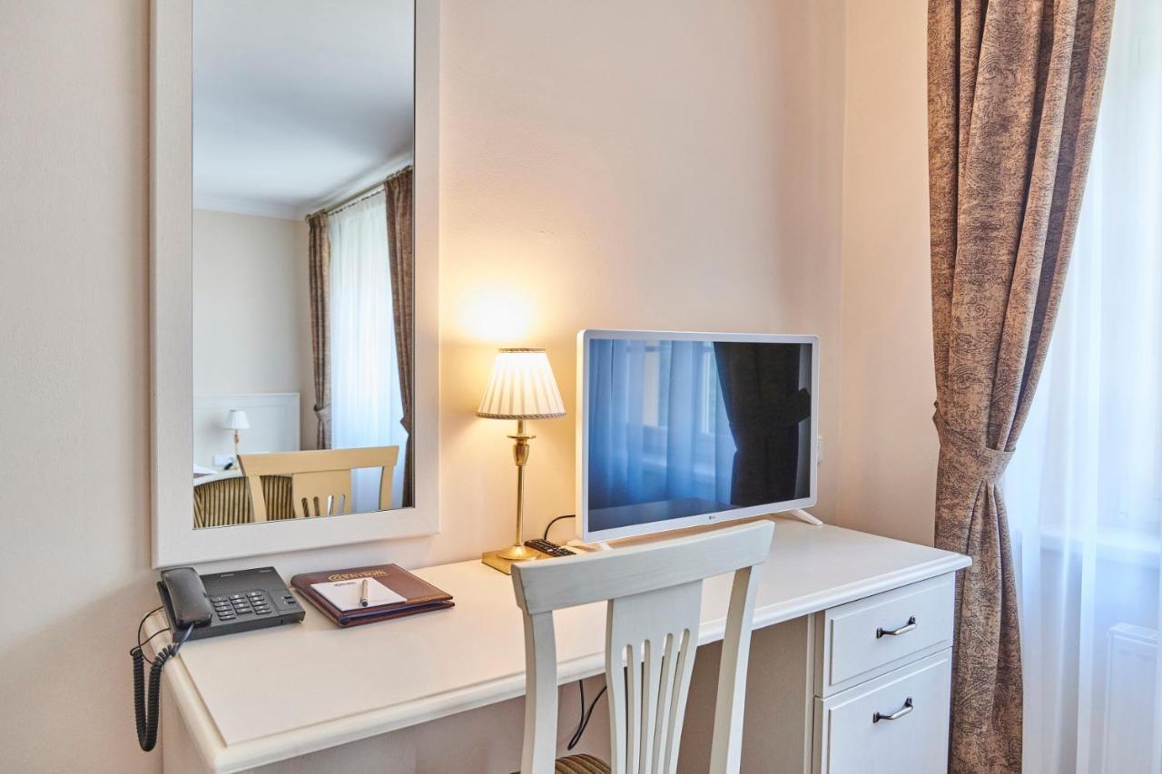 Spa Hotel Centrum Frantiskovy Lazne Bagian luar foto