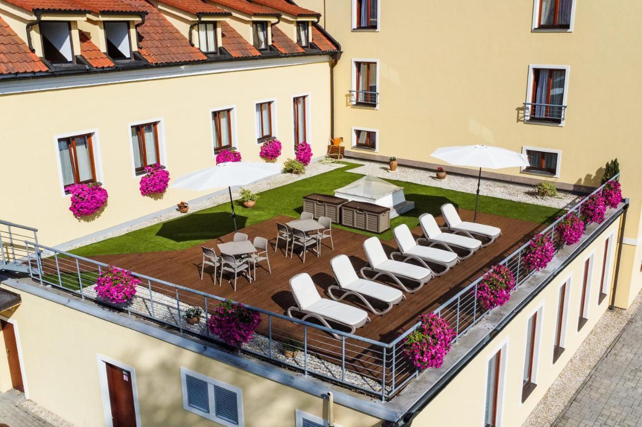 Spa Hotel Centrum Frantiskovy Lazne Bagian luar foto