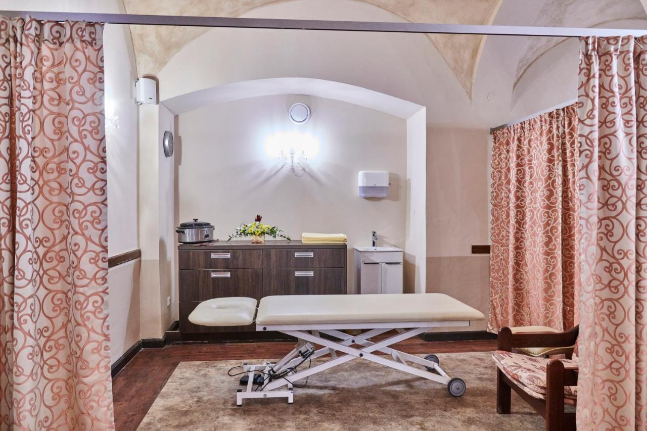 Spa Hotel Centrum Frantiskovy Lazne Bagian luar foto